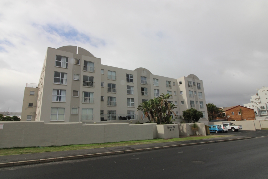 To Let 2 Bedroom Property for Rent in Table View Western Cape